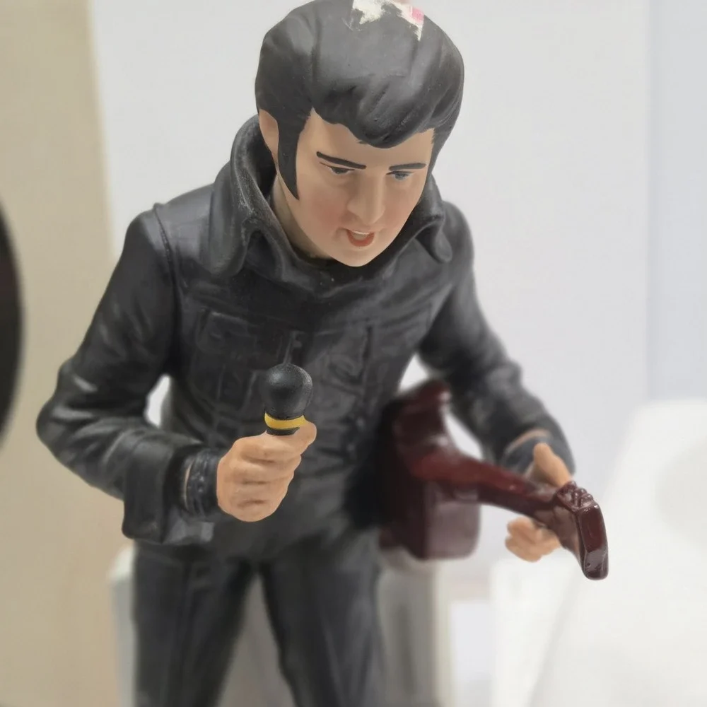 1977 McCormick Forever Elvis 68‎ Music Box Whiskey Decanter Empty W/ Box